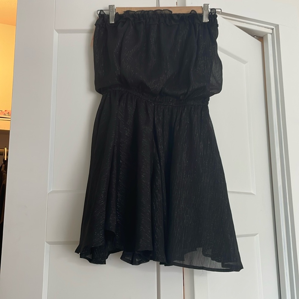 Cute strapless, black sparkly dress